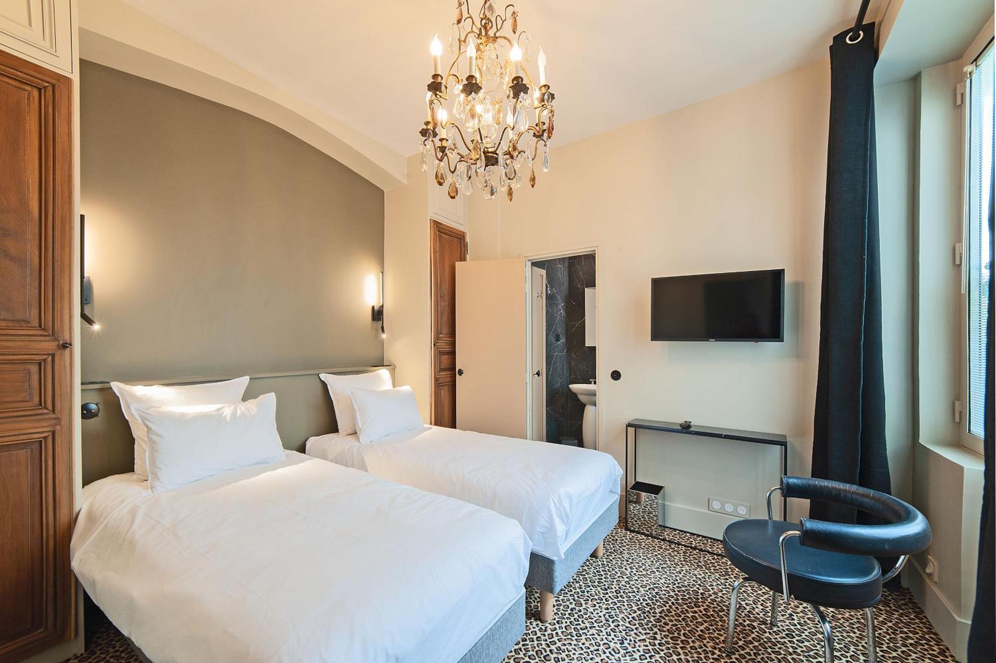 Hotel Pavillon Marais Paris Exterior foto